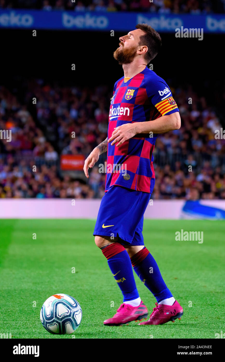 Barcelone - 6 OCT : Lionel Messi joue au match de la Liga entre le FC Barcelone et le FC Séville au Camp Nou le 6 octobre 2019 à Barcelone Banque D'Images