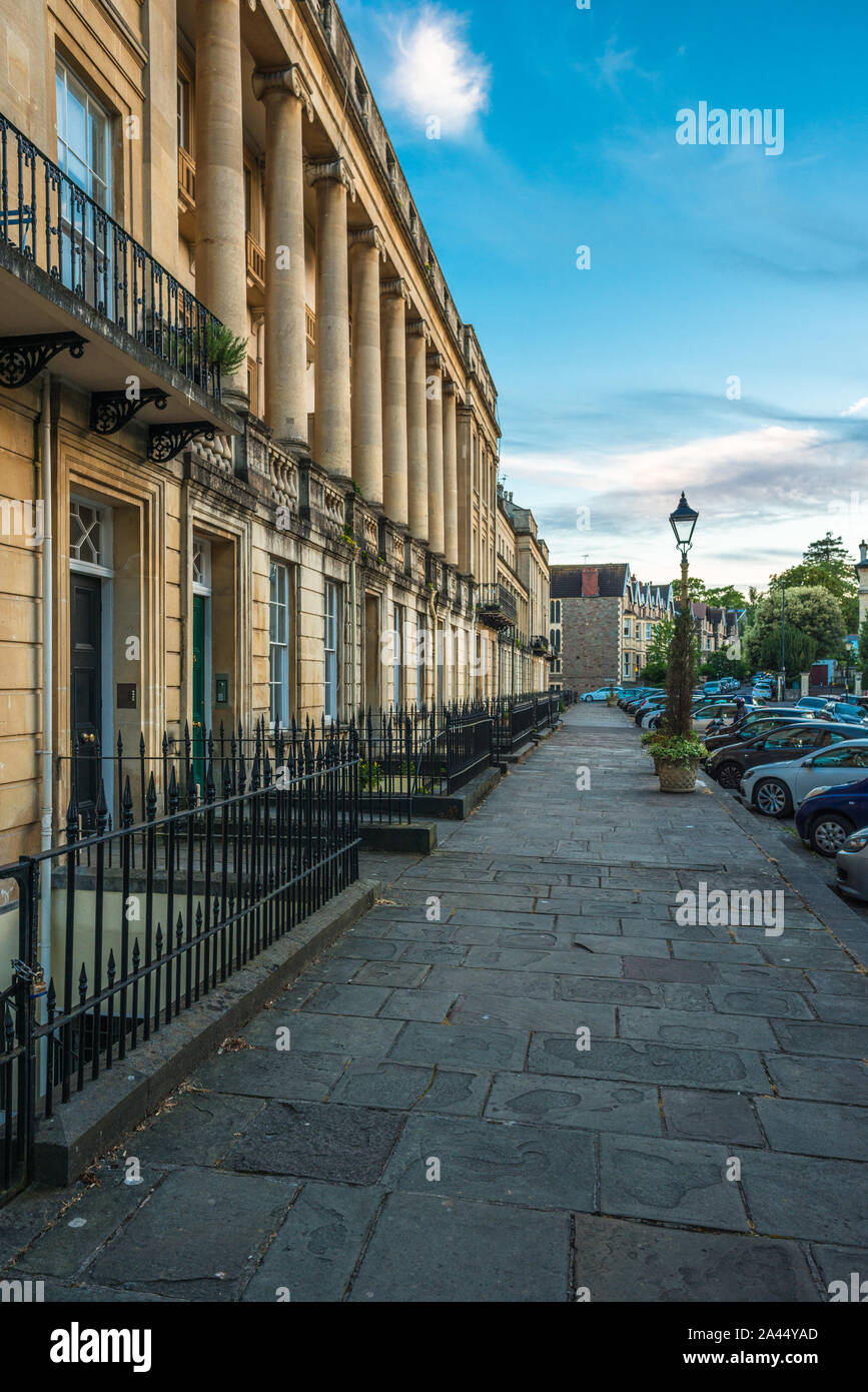 Terrasse dans le village de Clifton Vyvyan au crépuscule, Avon Bristol UK Banque D'Images