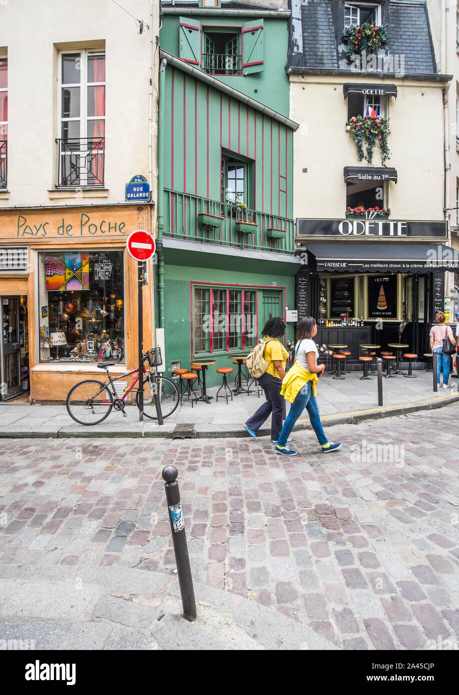 Scène de rue, 5ème arrondissement, rue Monge Banque D'Images
