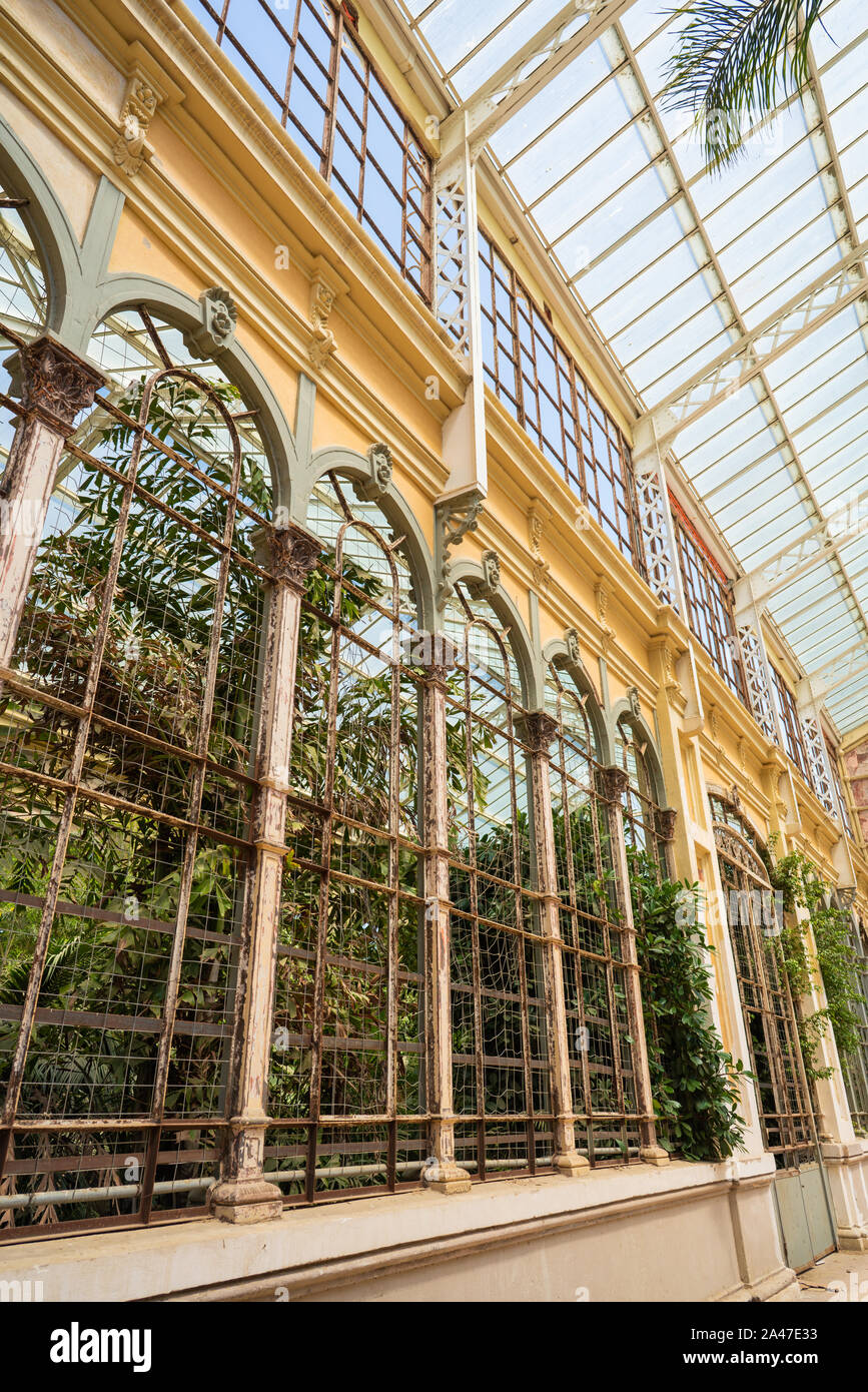 Jardin d'intérieur à Ciutadella Park Banque D'Images