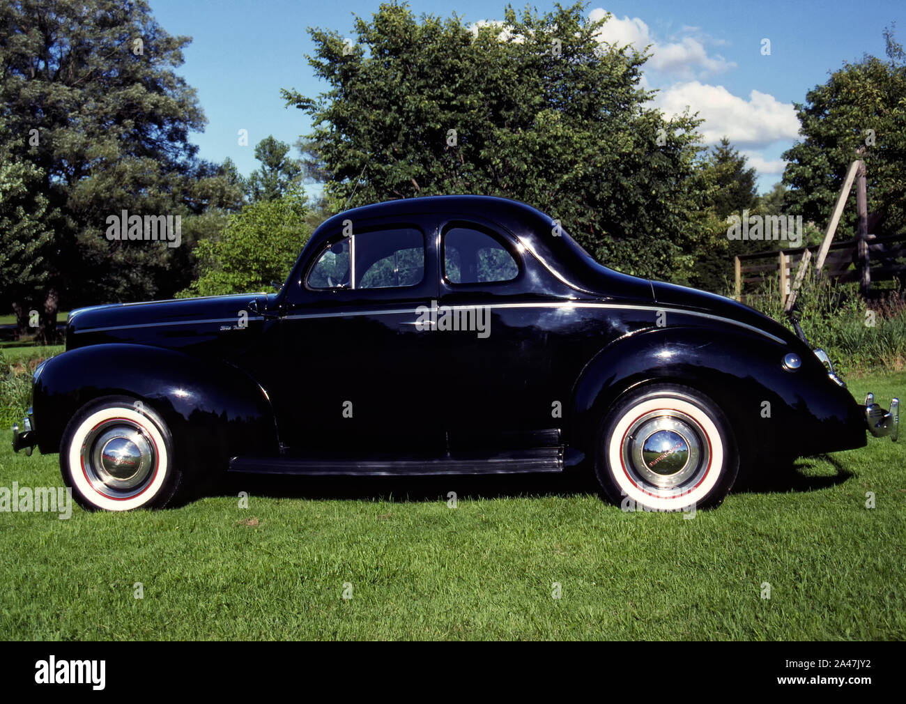 1940 ford coupe Banque de photographies et d’images à haute résolution ...