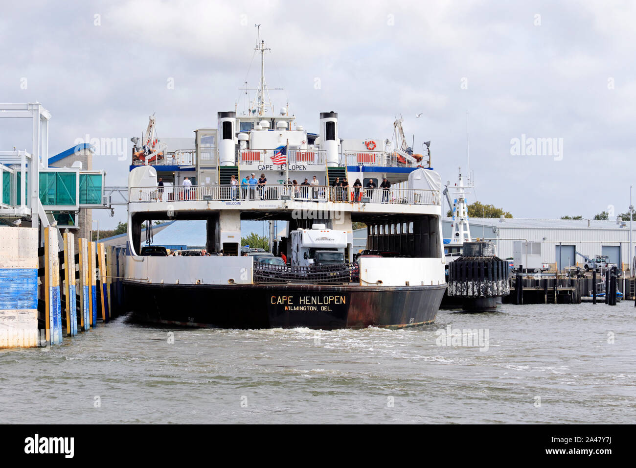 Le Cape May - Lewes Ferry terminal à North Cape May, NJ, USA. Le traversier traverse la baie Delaware en est la route US 9 ferry connexion de NJ à Del. Banque D'Images