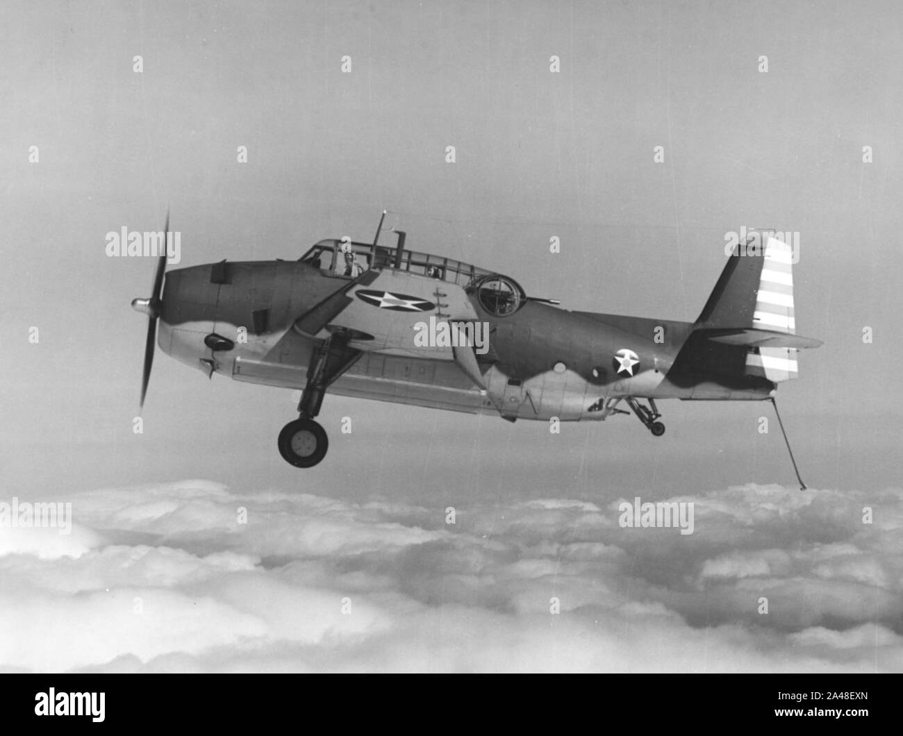 Première production Grumman TBF-1 Avenger en vol le 23 mars 1942. Banque D'Images