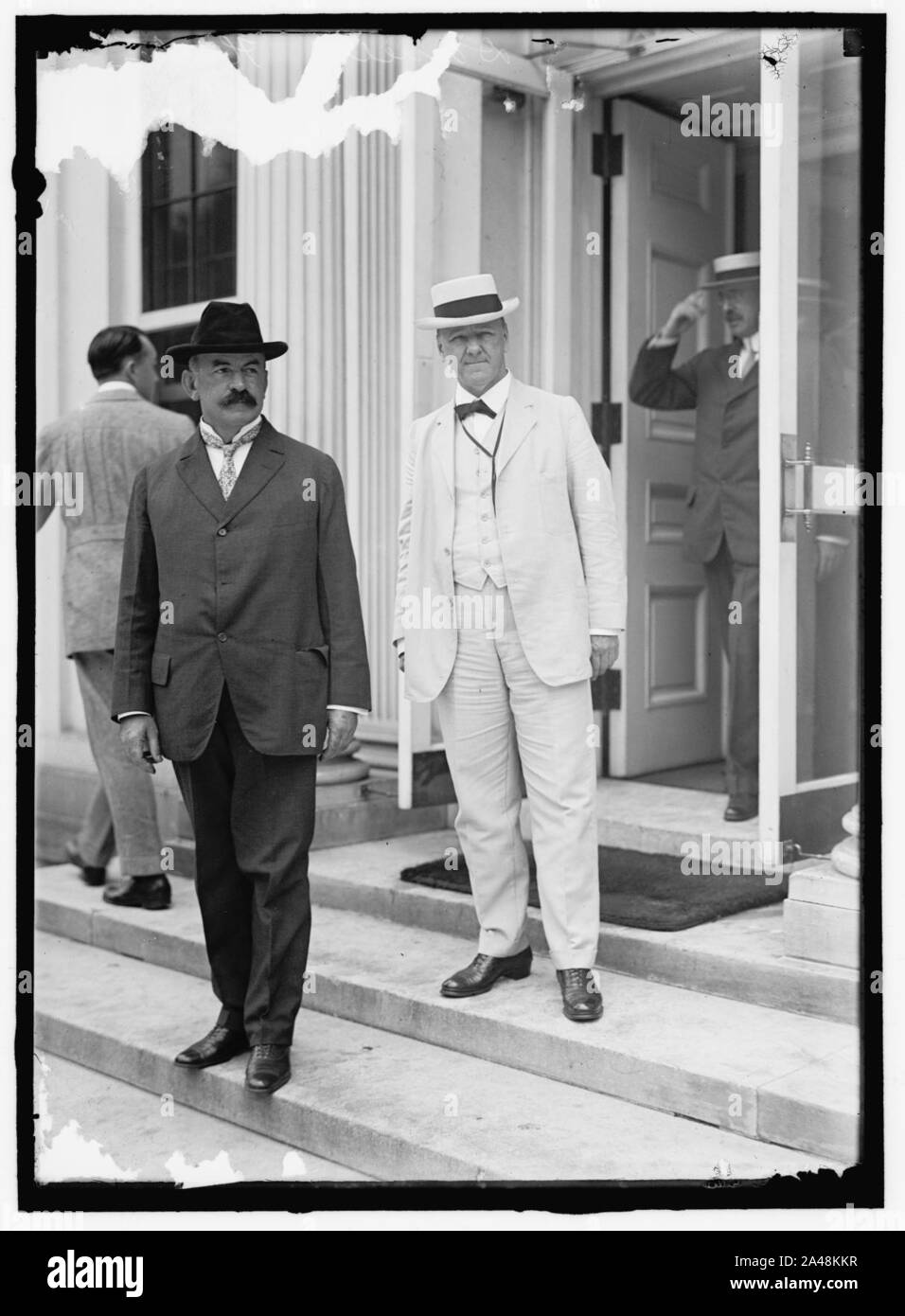 FLETCHER, FRANK VENDREDI. L'amiral de la marine des États-Unis. Avec le Secrétaire DANIELS Banque D'Images