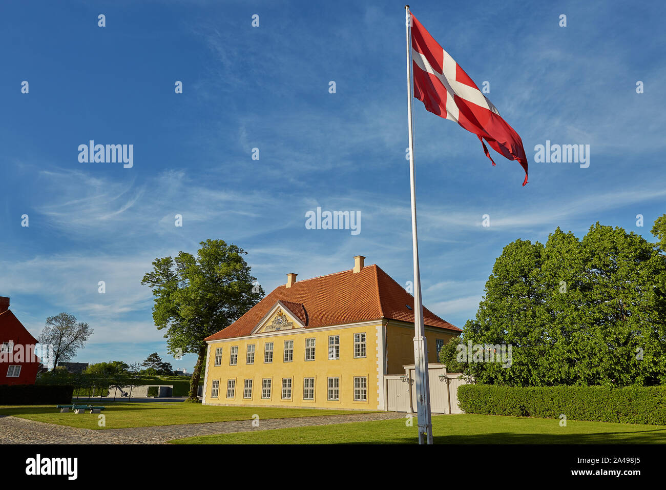 Copenhague, Danemark - 25 MAI 2017 : bâtiment jaune de Naval Association (Søofficers-Foreningen) dans la forteresse historique de Copenhague, Kastellet D Banque D'Images