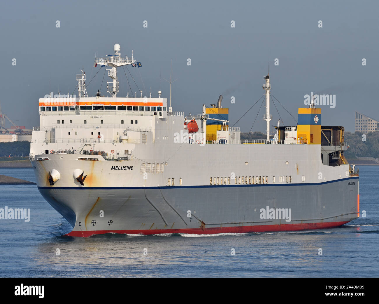 Mélusine arrive à Rotterdam Europoort Banque D'Images