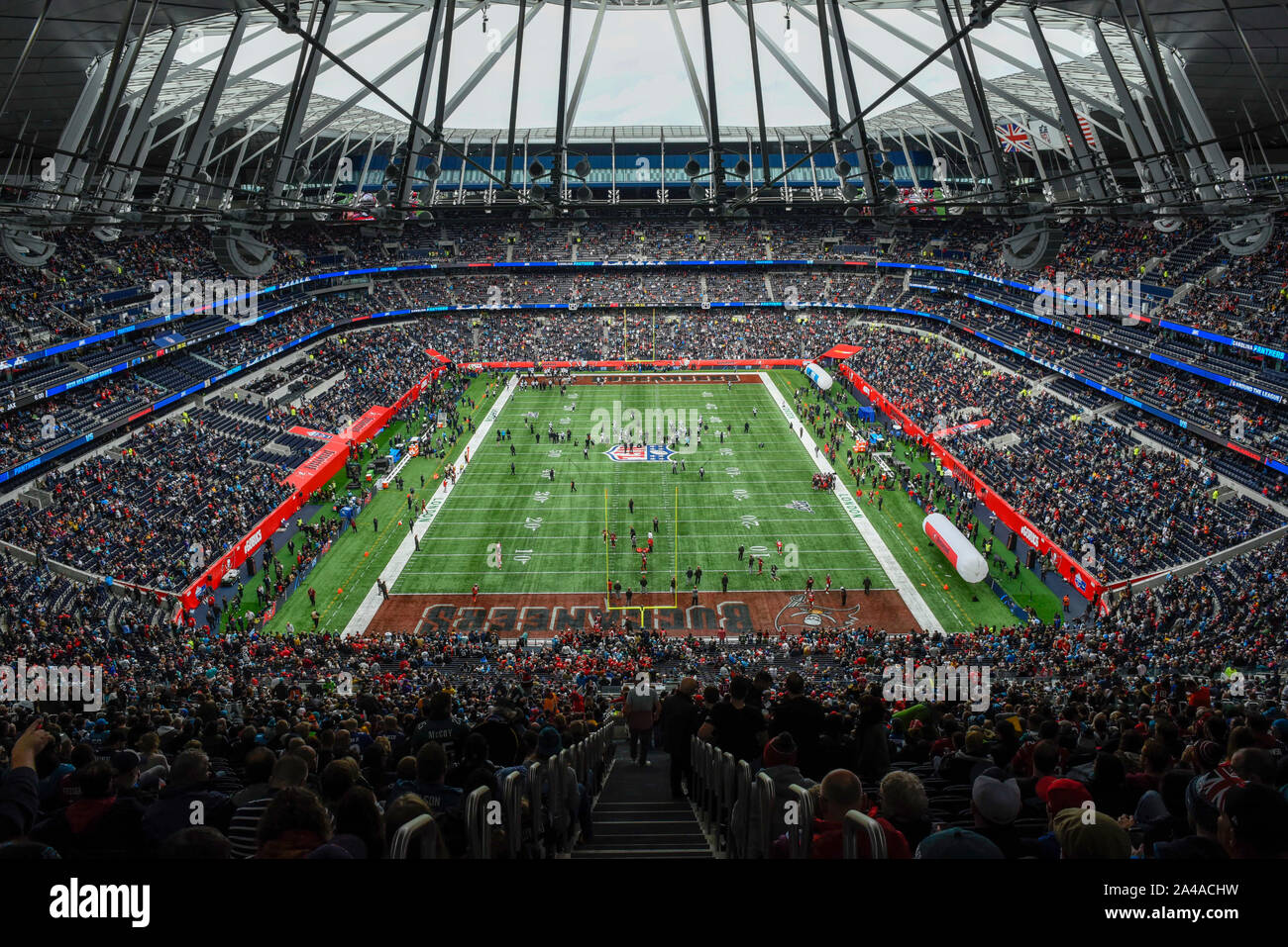 Londres, Royaume-Uni. 13 octobre 2019. Vue générale du stade de l'avant match de la NFL Tampa Bay Buccaneers v Tottenham Hotspur à Carolina Panthers Stadium. Crédit : Stephen Chung / Alamy Live News Banque D'Images