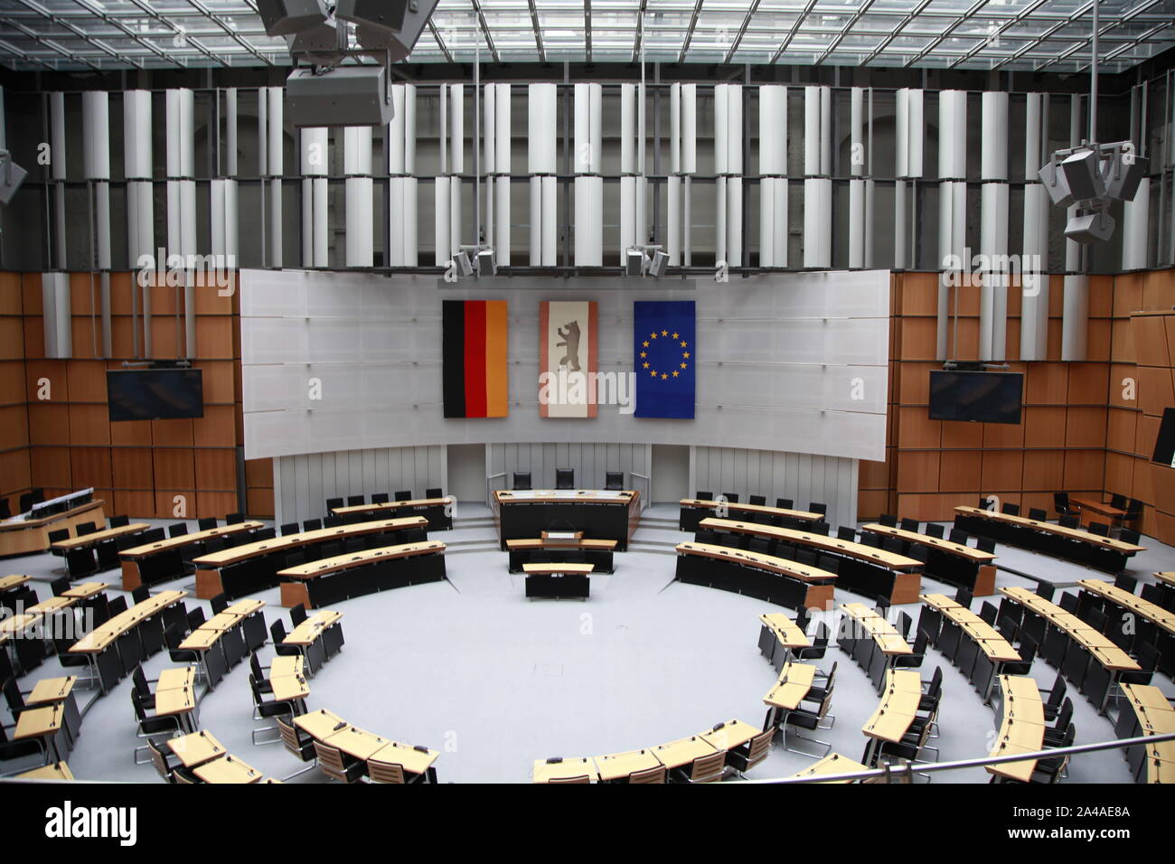 Abgeordnetenhaus von Berlin ist gemäß Artikel 38 Absatz 1 der Verfassung von Berlin die bzw. Volksvertretung Landesparlament das von Berlin Banque D'Images