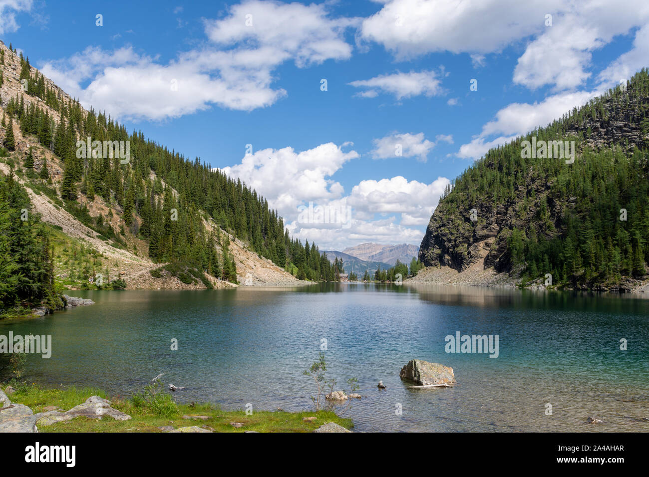 Vue sur le lac Agnes, Lake Louise, Canada Banque D'Images