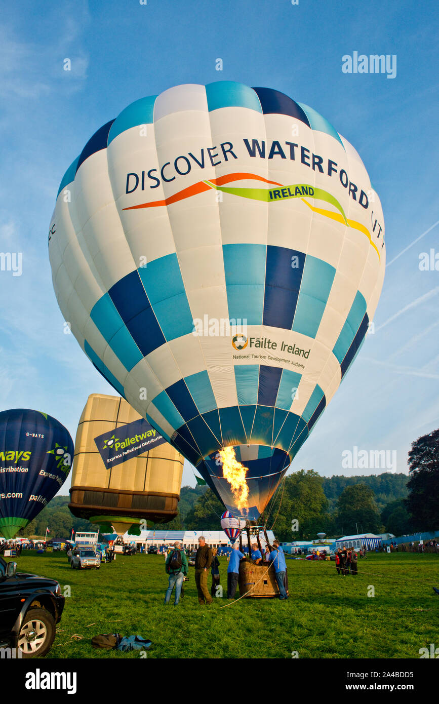 La ville de Waterford 'Discover' ballon à air chaud. Bristol International Balloon Fiesta, en Angleterre. Banque D'Images
