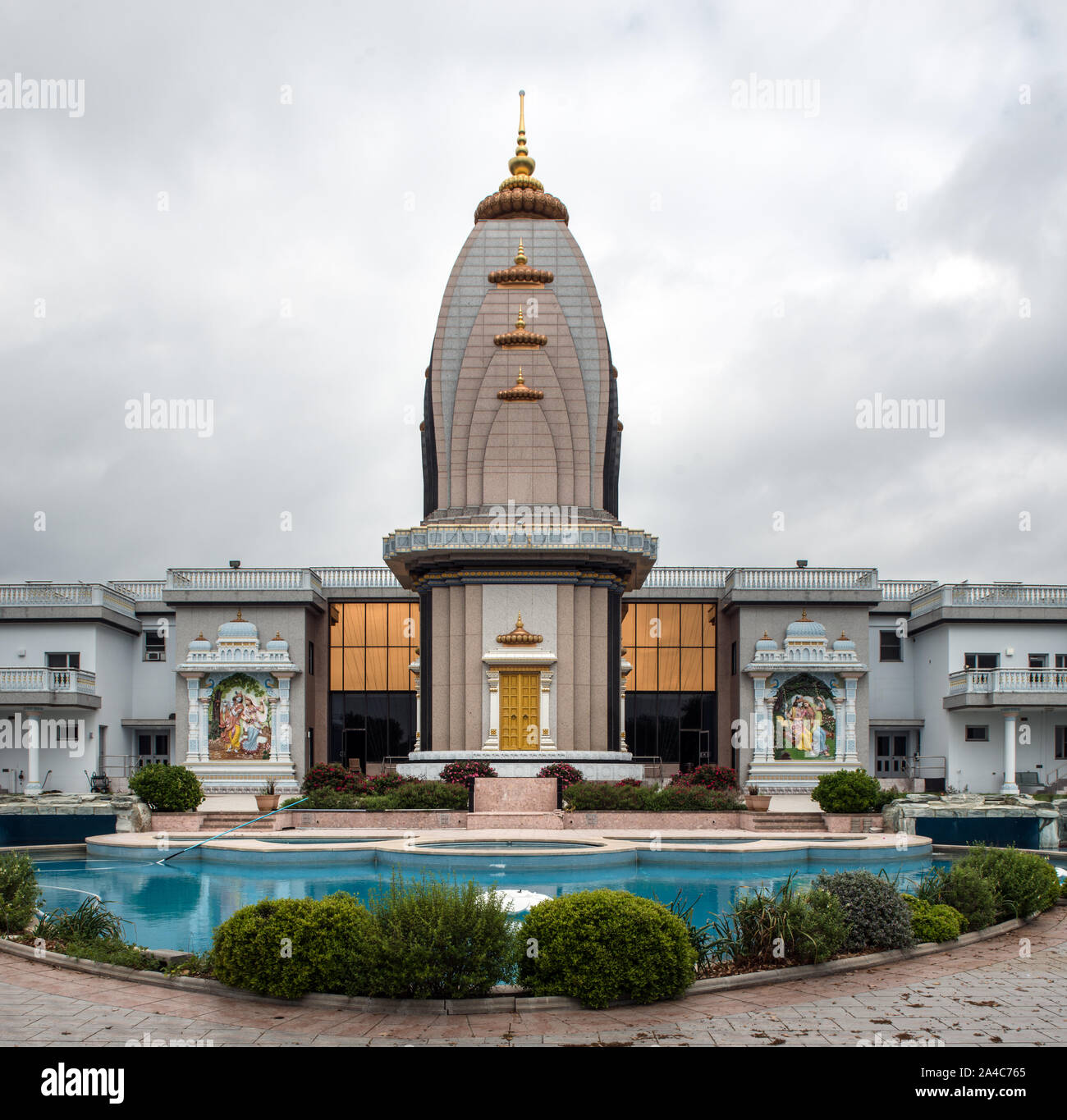 Le Radha Madhav Dham, le principal centre américain de Jagadguru Parishat Kripalu, un organisme à but non lucratif organisation spirituelle situé sur plus de 200 acres de terres à Hays County, au sud d'Austin, Texas Banque D'Images