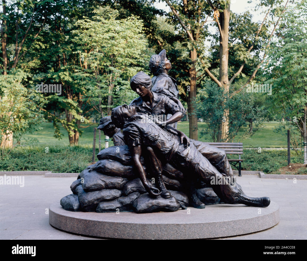 Le Vietnam Women's Memorial, le premier mémorial placé dans la capitale du pays Honouring Women's service militaire est sur le terrain de la Vietnam Veterans Memorial à Washington, D.C Banque D'Images