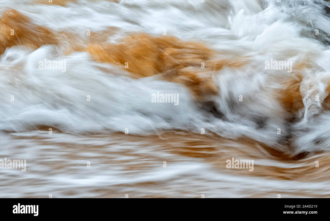 La lutte contre les vagues Banque D'Images