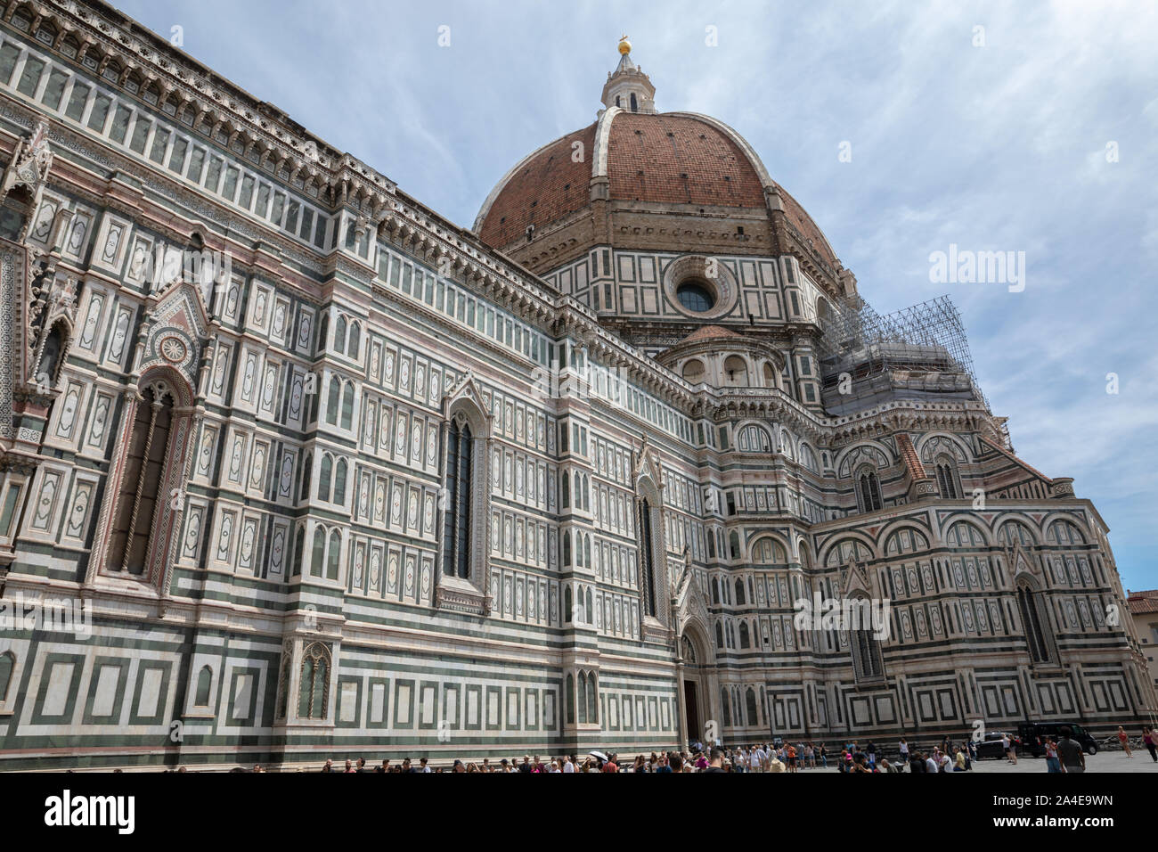 Florence, Italie - 24 juin 2018 : vue panoramique de Cattedrale di Santa Maria del Fiore (Cathédrale de Sainte Marie de la fleur) et le campanile de Giotto. Banque D'Images