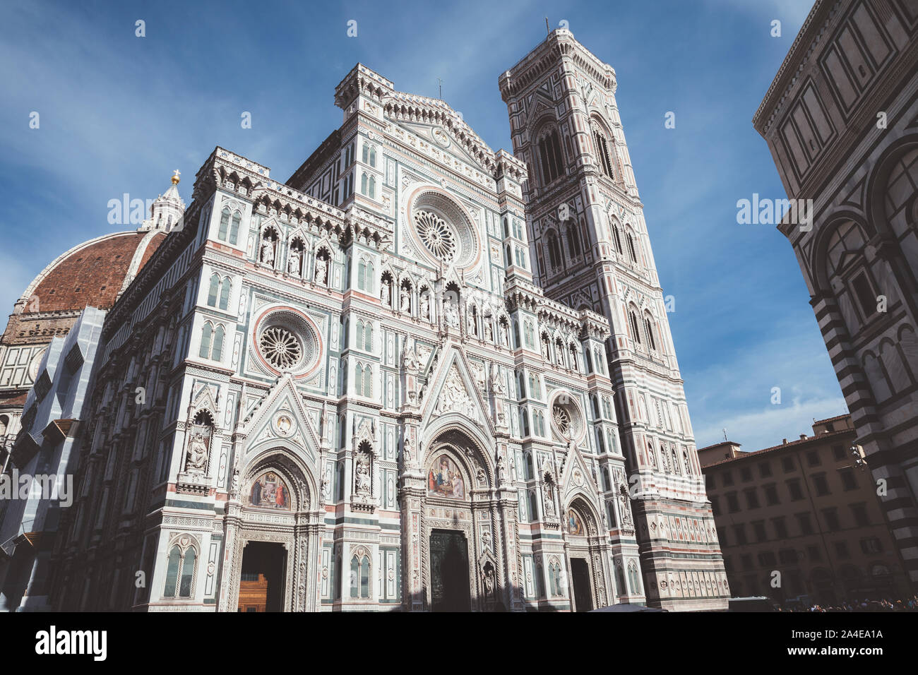 Florence, Italie - 24 juin 2018 : vue panoramique de Cattedrale di Santa Maria del Fiore (Cathédrale de Sainte Marie de la fleur) et le campanile de Giotto. Banque D'Images