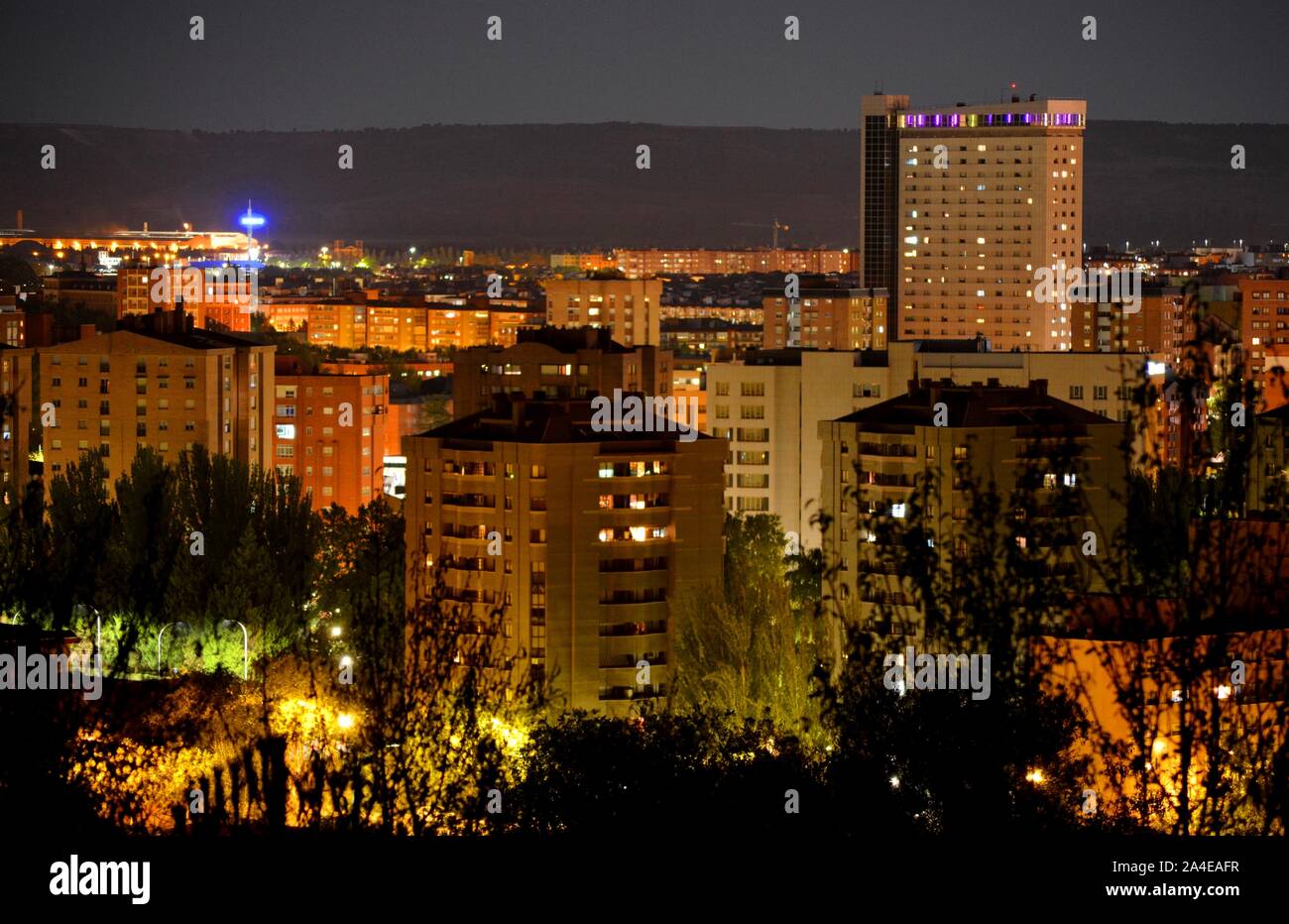 La ville de Valladolid, les bâtiments et le seul gratte-ciel Banque D'Images