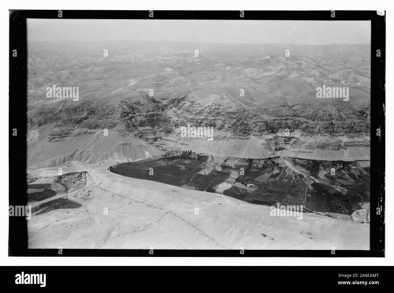 Le désert de Judée et Mt. de la Tentation Banque D'Images