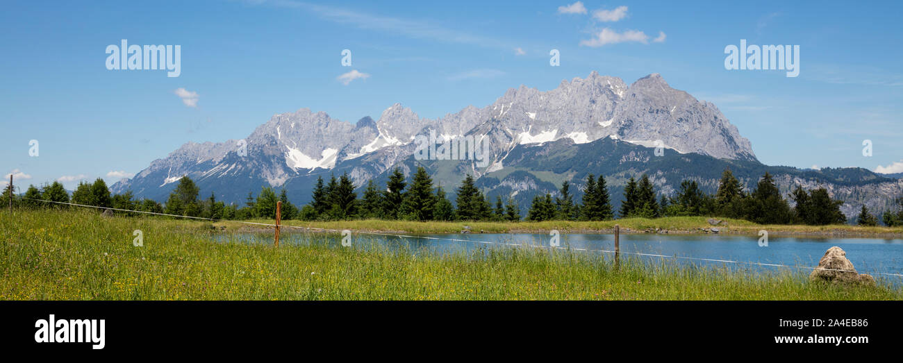 Schlossbergsee Harschbichl à la montagne, Alpes, Tyrol, Autriche, Europe Banque D'Images