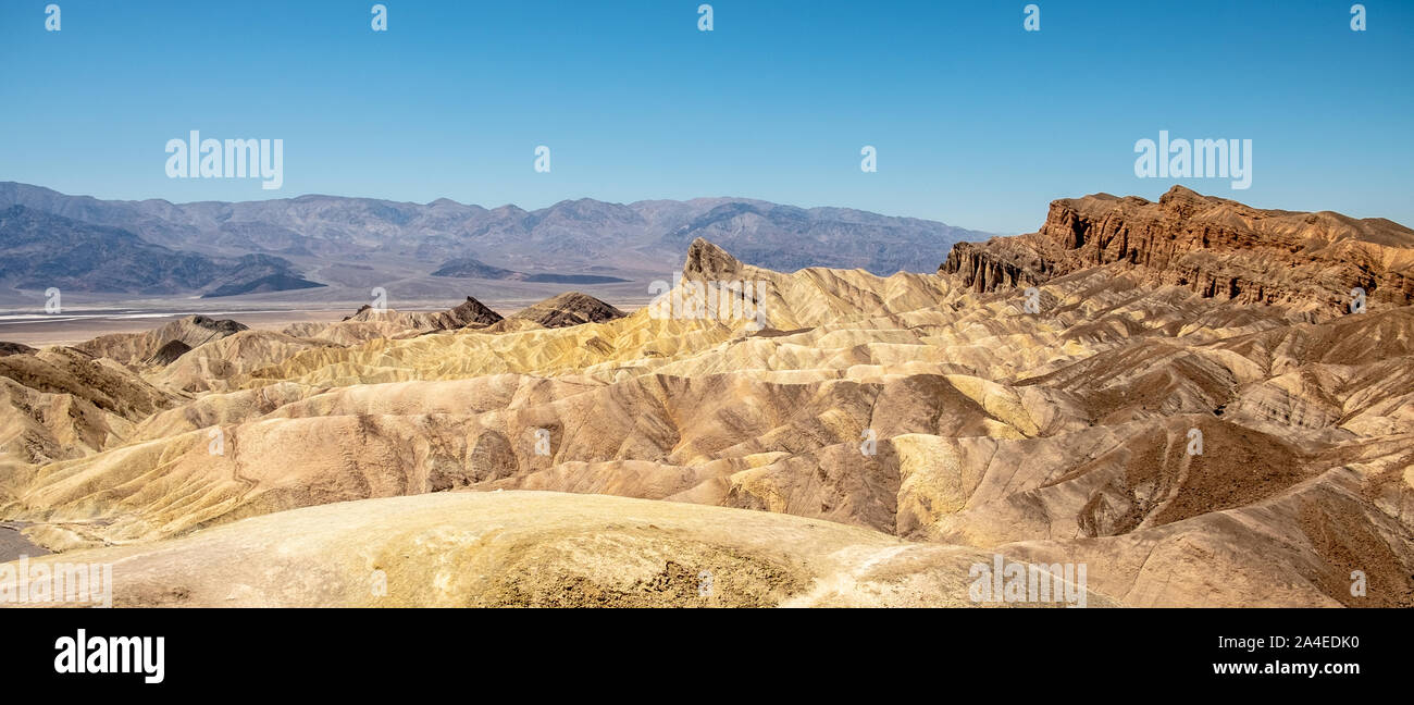 Cendres volcaniques et l'érosion des collines de Limon, badlands, à Zabriskie Point, Death Valley National Park, California, USA Banque D'Images