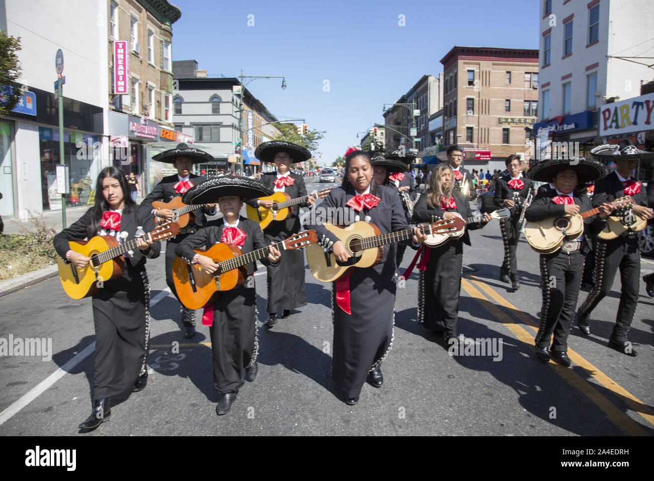 L'indépendance mexicaine Day Parade dans Sunset Park, Brooklyn, NY, un quartier avec une grande population hispanique du Mexique et des autres pays d'Amérique latine. Banque D'Images