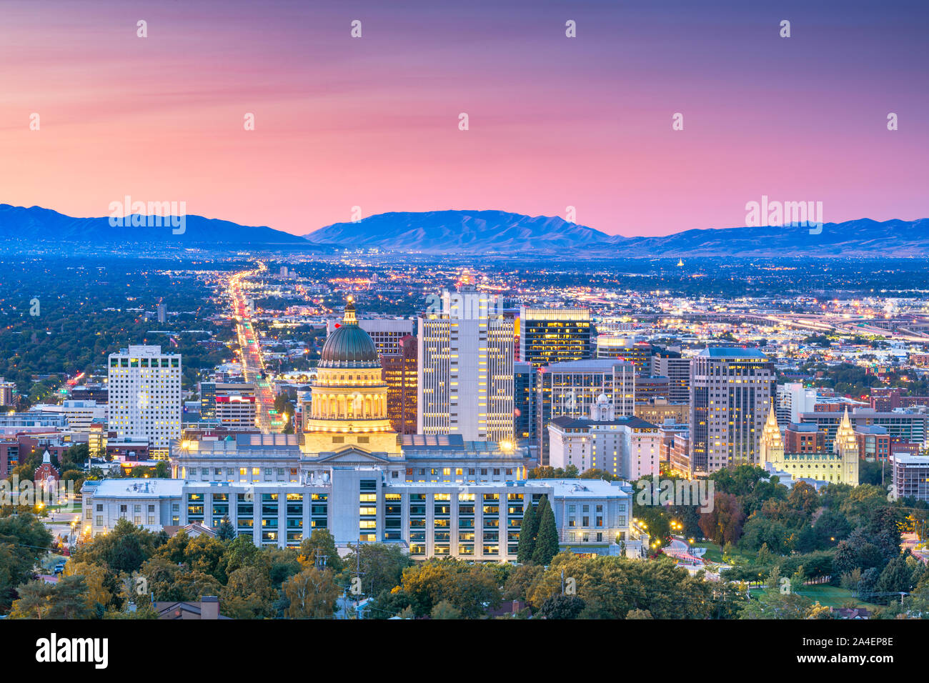 Salt Lake City, Utah, USA Centre-ville city skyline at Dusk. Banque D'Images