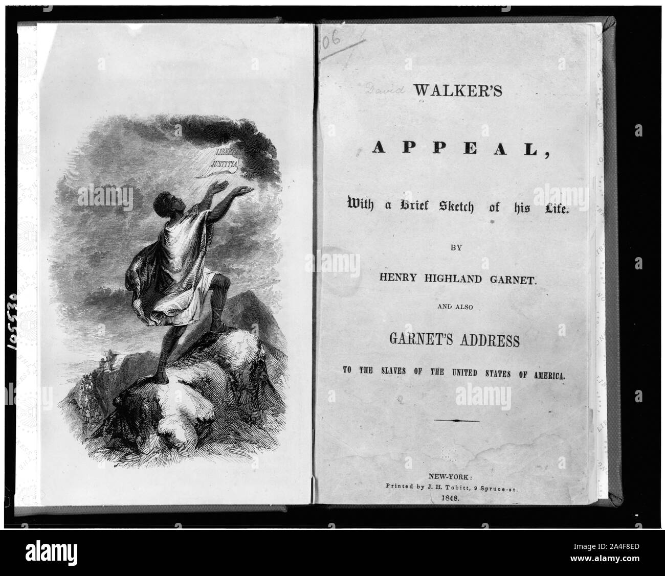 Page de titre et frontispice montrant esclave sur le haut de la montagne, avec ses mains posées à l'étiquette papier justitia libertas qui apparaît dans le ciel] / Childs Banque D'Images