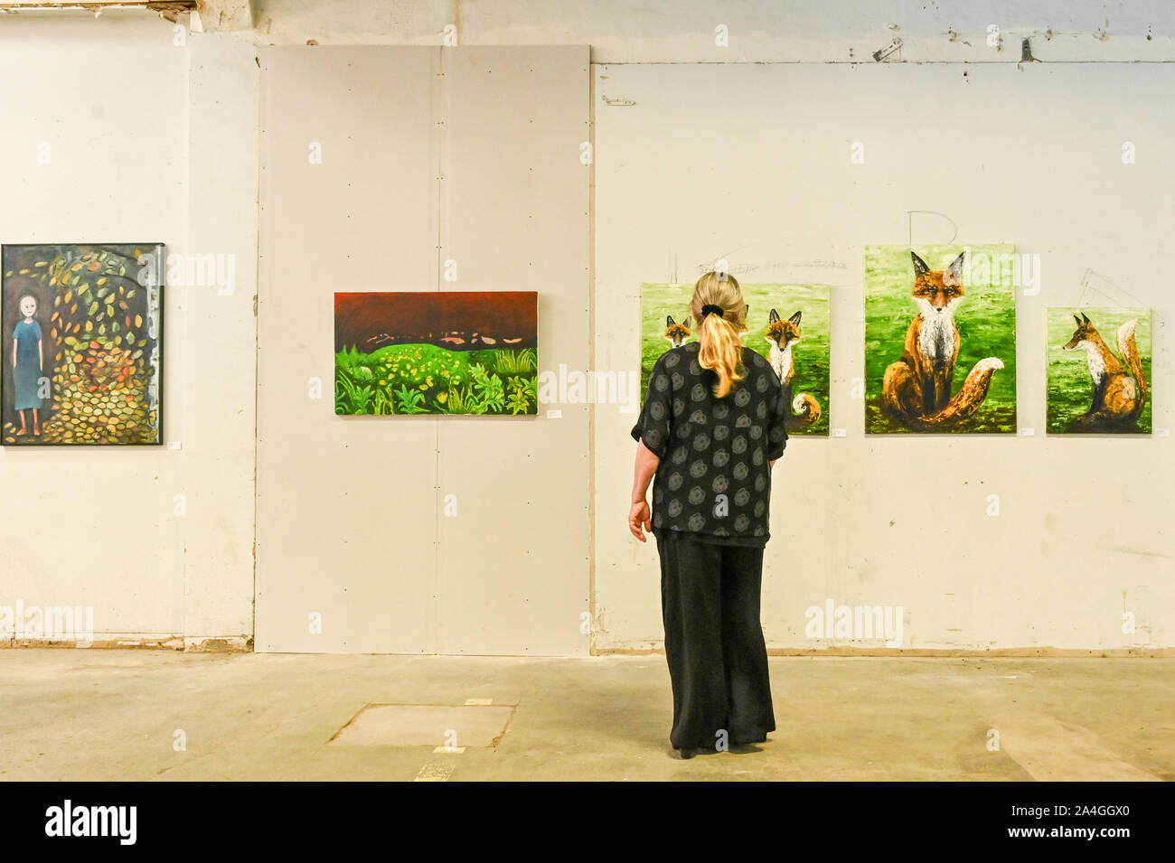 Ouverture d'un concours artistique national suédois de l'exposition par l'Union des artistes le 21 septembre 2019 à l'extérieur de Göteborg Mölnlycke. Banque D'Images