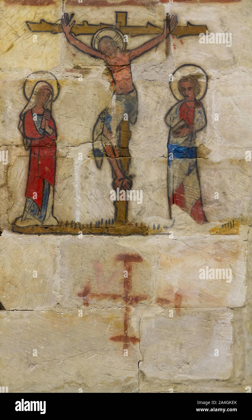 Une ancienne peinture chrétienne de la Crucifixion de Jésus-Christ avec sa mère et Jean l'Apôtre. Musée des Beaux-Arts de Valenciennes, France. Banque D'Images