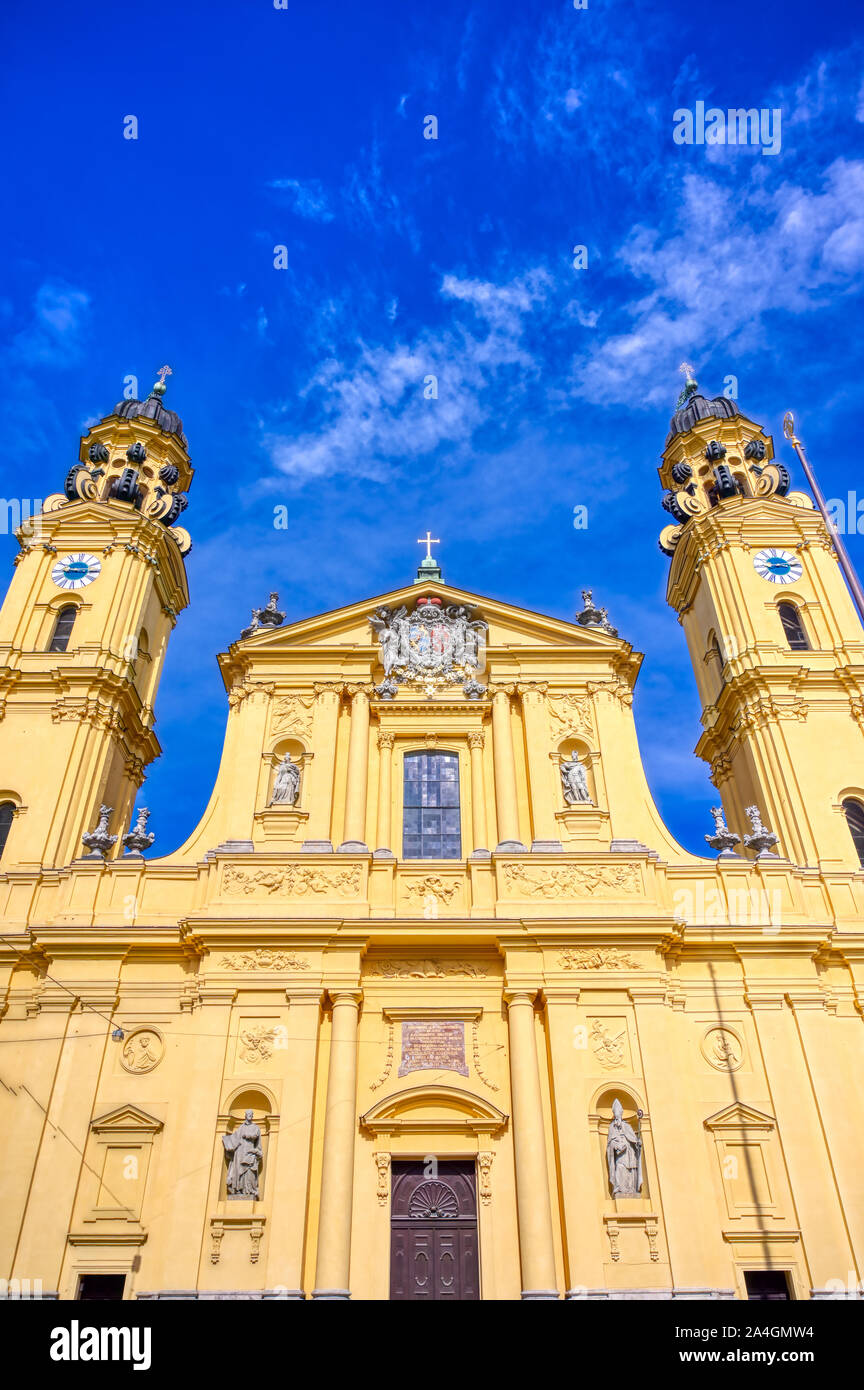 L'Theatine Église Saint Cajetan, la Theatinerkirche St. Kajetan, est une église catholique de Munich, Allemagne du sud. Banque D'Images