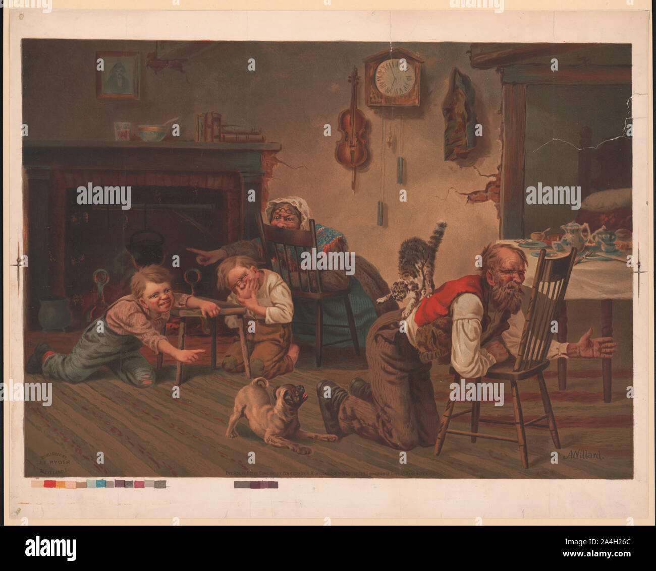 Deux enfants profiter de l'émoi causé à l'heure des repas lorsqu'un chien a poursuivi un chat sur le dos de leur père Banque D'Images