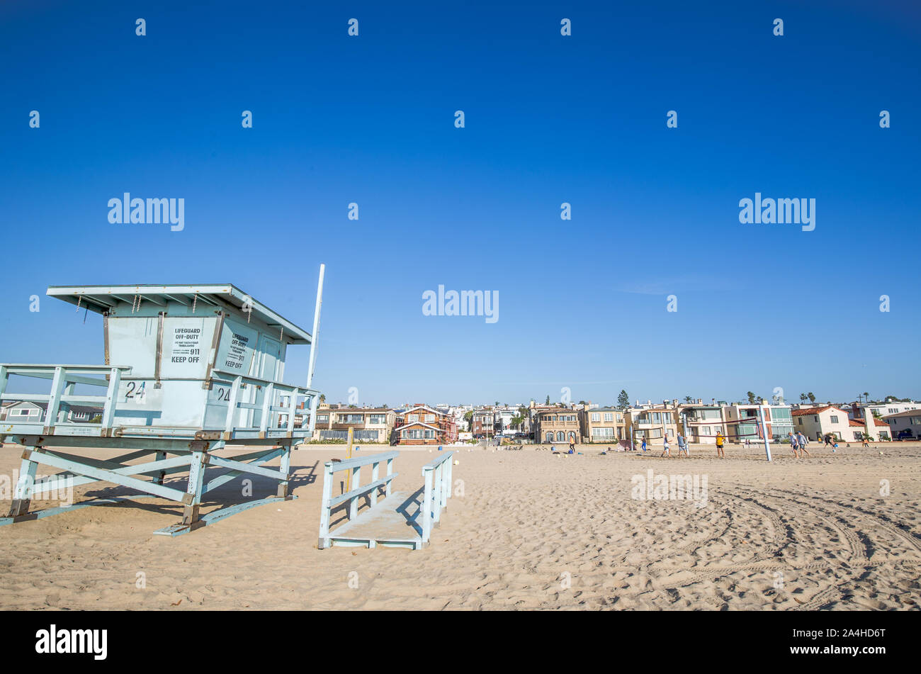 Paysage côtier de beach-volley à Manhattan Beach, Californie Banque D'Images