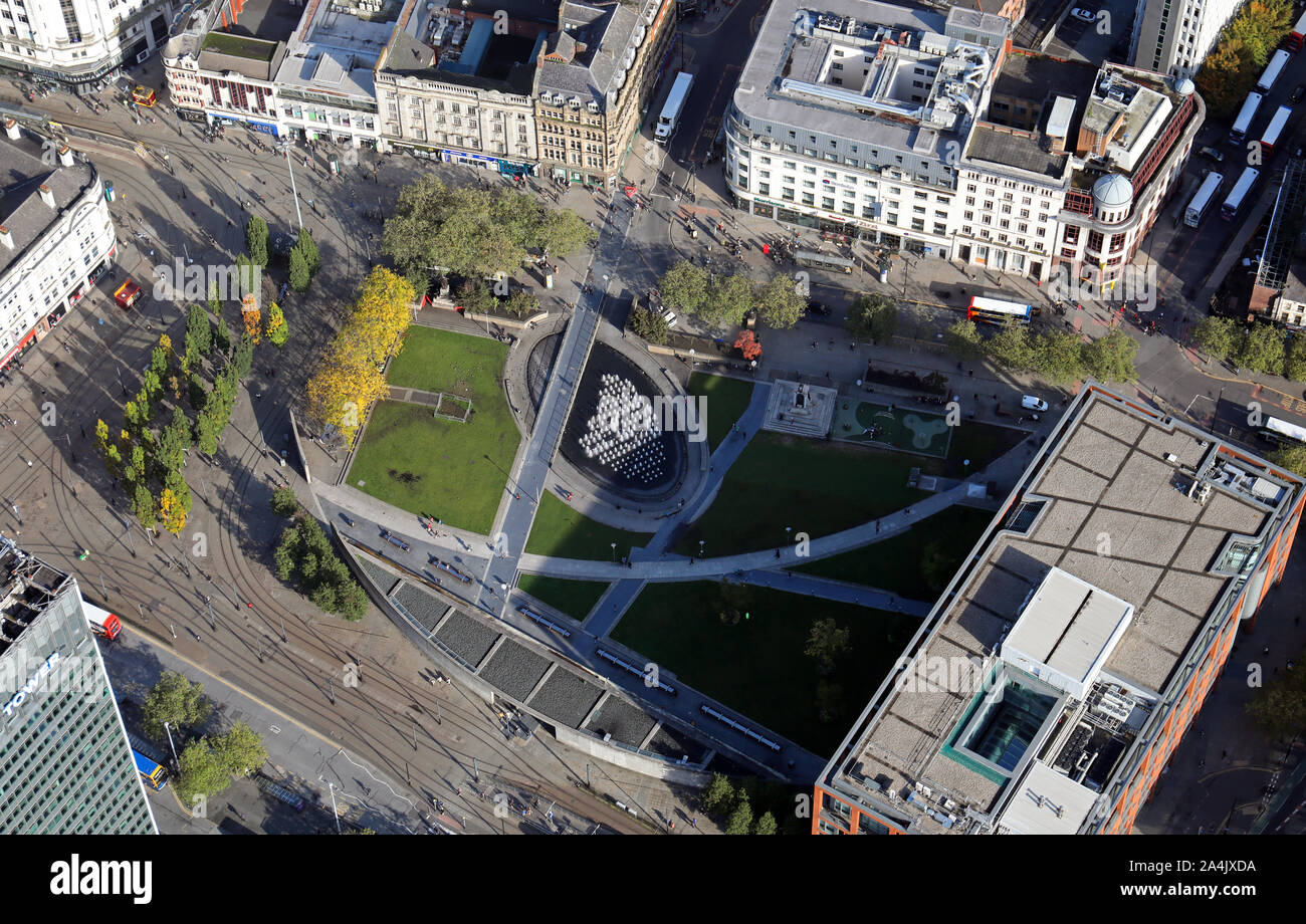Vue aérienne de Piccadilly Gardens à Manchester Banque D'Images