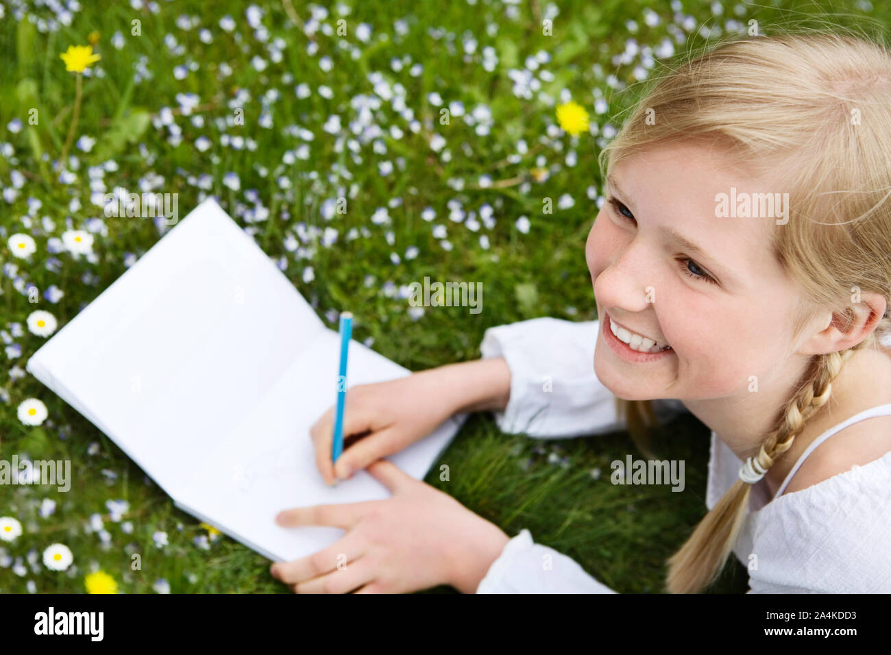 Fille avec un ordinateur portable Banque D'Images