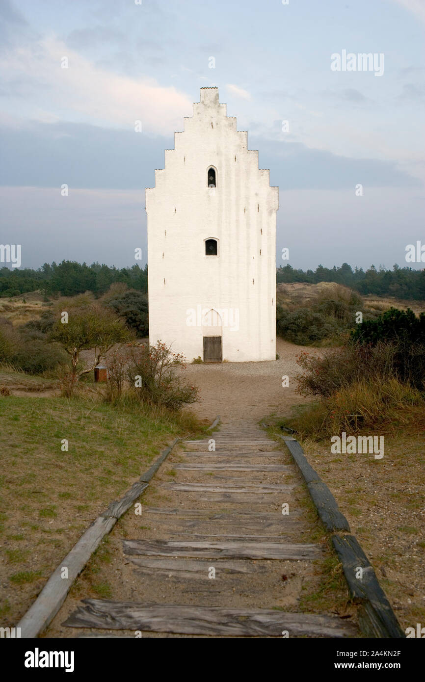 L'église Den Tilsandede Kirke/Sct. Laurentii Kirke à Skagen, Danemark. Banque D'Images