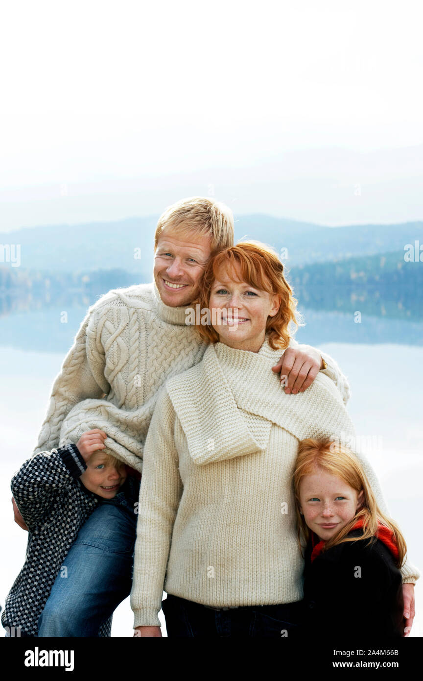 Family having fun outdors en Norvège Banque D'Images