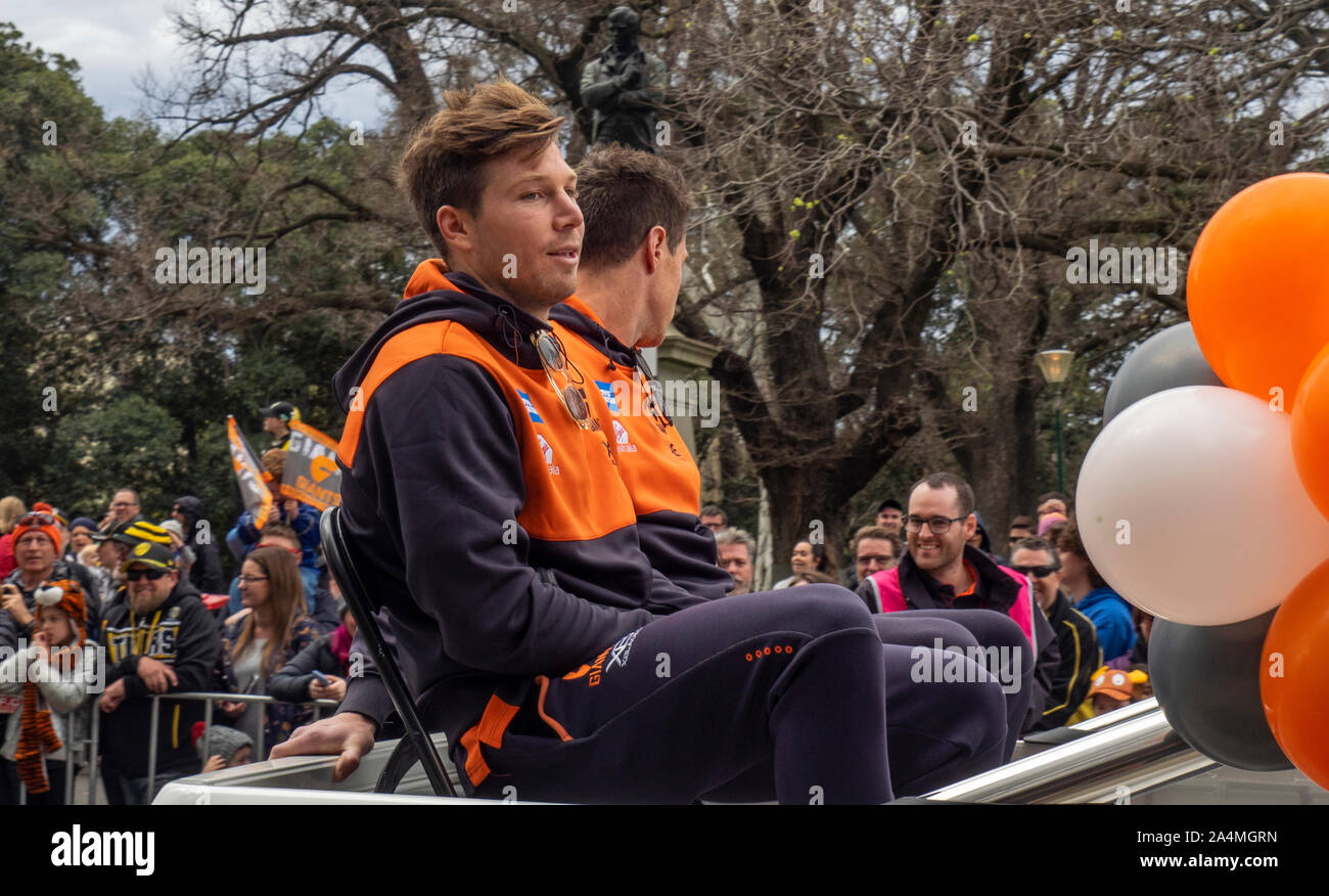 La Ligue de football australien AFL 2019 Grand Parade finale plus de Western Sydney GWS Giants Tigres Richmond Melbourne Victoria en Australie. Banque D'Images