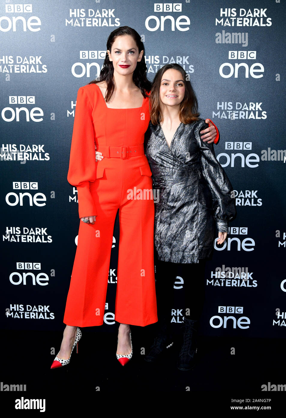 Ruth Wilson et Dafne Keen assistant à la première de ses matériaux foncé tenue au BFI Southbank, Londres. Banque D'Images