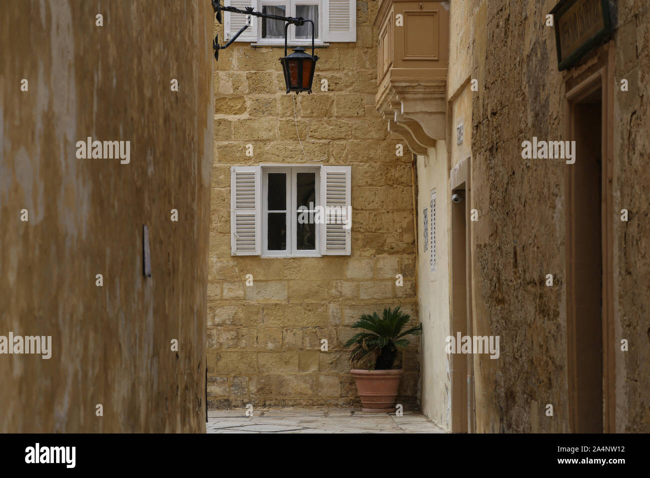 Une vue générale de Triq San Nikola à Mdina, sur l'île de Malte Banque D'Images