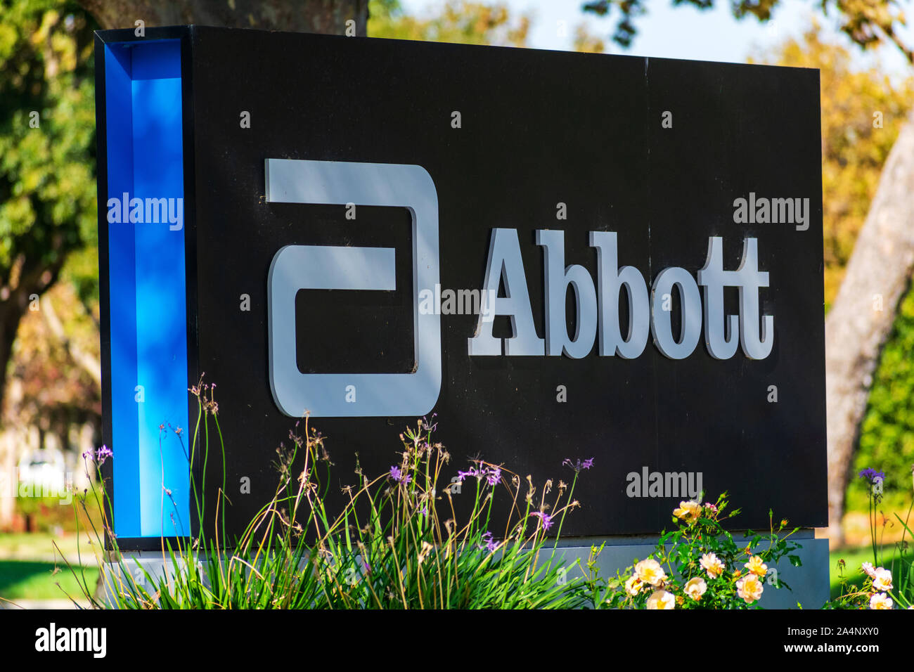 Laboratoires Abbott panneau près de l'entreprise dans la Silicon Valley. Abbott Laboratories est une entreprise de soins de santé américain Banque D'Images