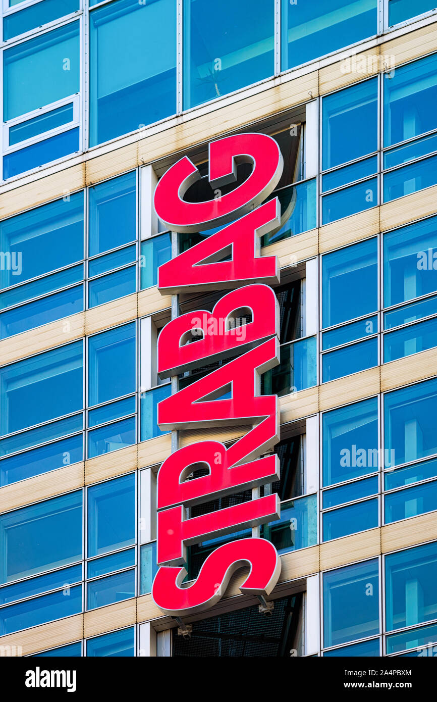 Logo de l'entreprise de construction Strabag et lettres rouge Banque D'Images