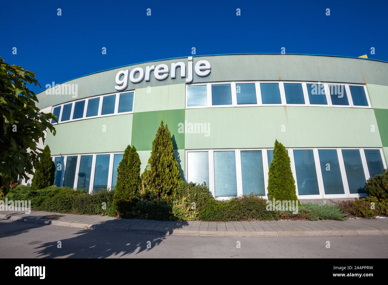 Gorenje - usine de réfrigération modernes à Valjevo, Serbie, basée à basée à Velenje, Slovénie. Maintenant partie de Chinois Hisense Banque D'Images