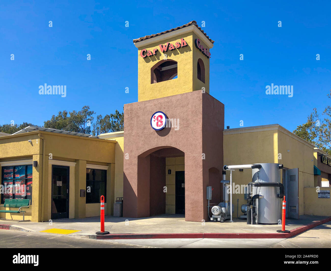 Lavage de voiture nettoyage auto shop à San Diego, USA, 11 octobre 2019 , Banque D'Images