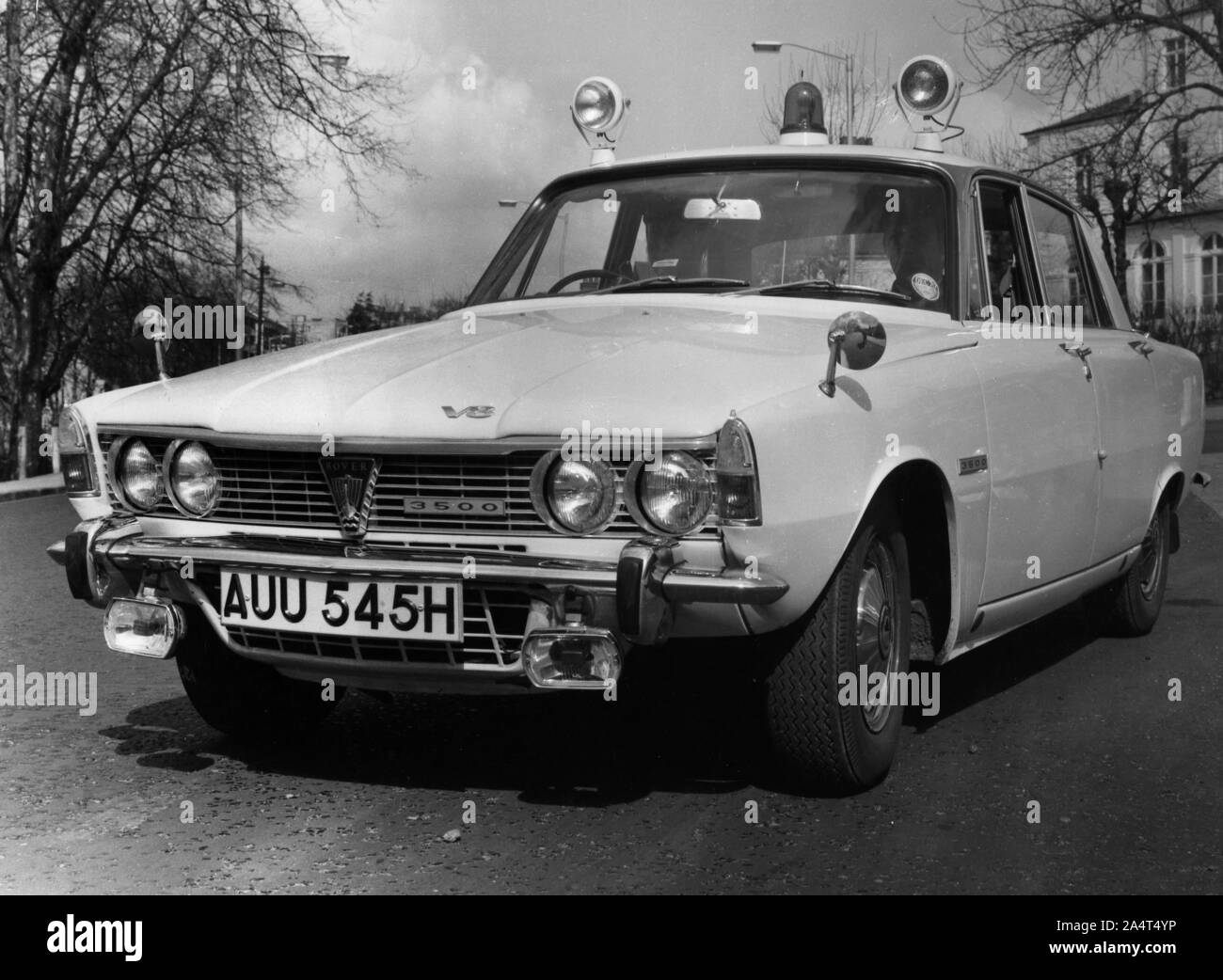 1960s british police car Banque de photographies et d’images à haute ...