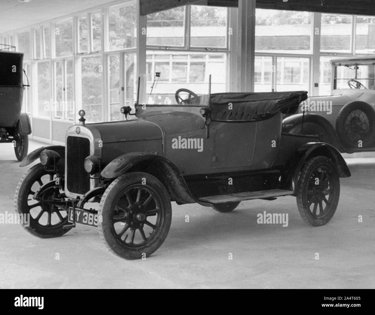 1923 Hillman 10,5 places 2 hp tourer en Montagu Motor Museum. Banque D'Images
