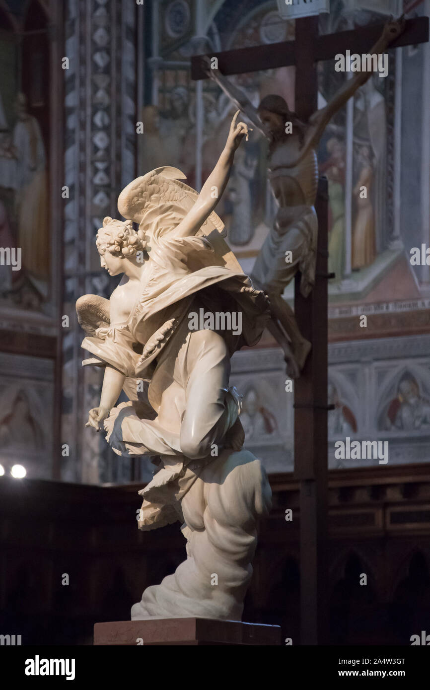 Statue de Saint Gabriel Archange de 1605, groupe d'Annunciazione (Annonciation de la Vierge par l'Ange) par Francesco Mochi, reconnu comme le Banque D'Images