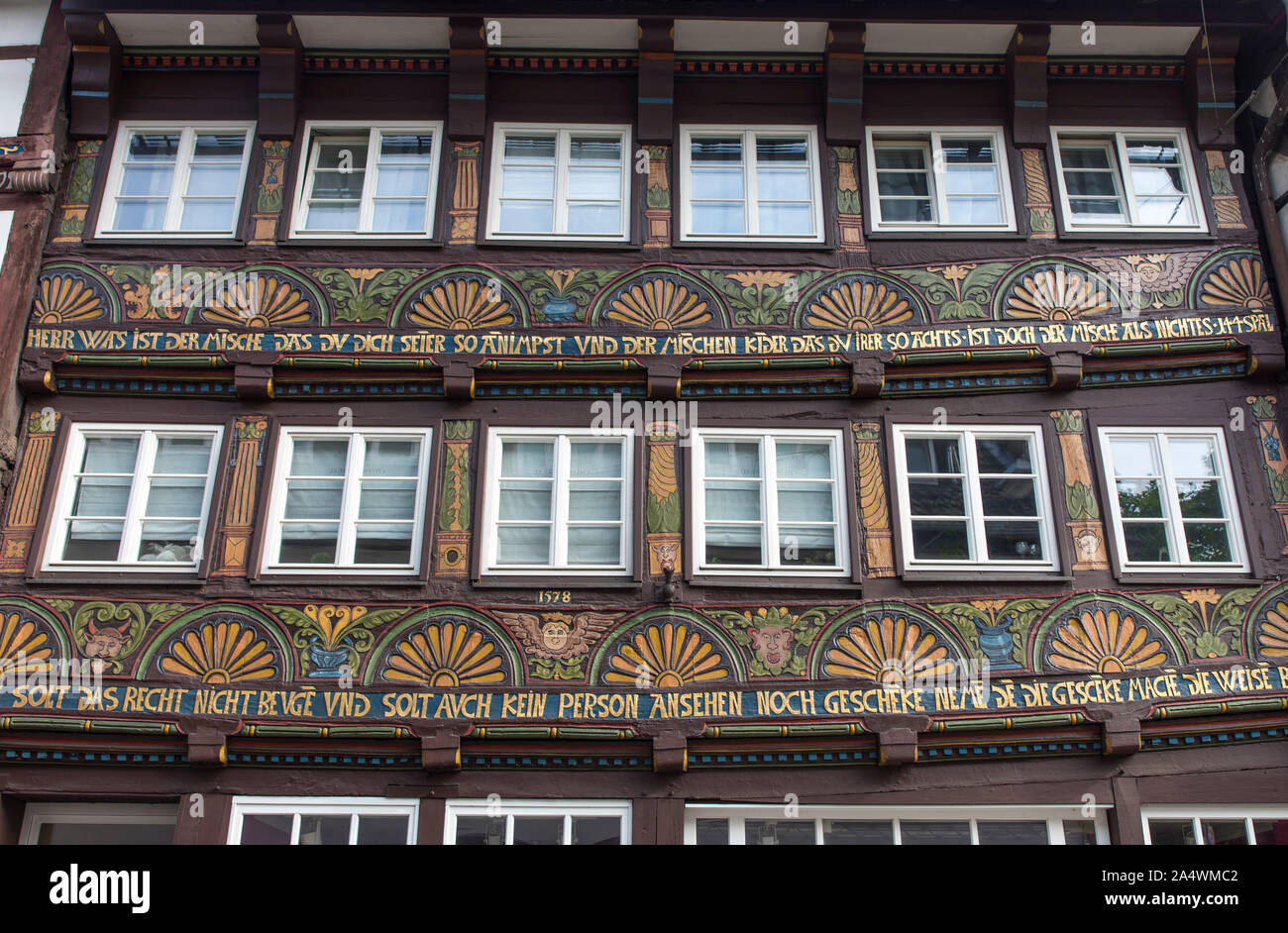 Maison à colombages dans la vieille ville de Hagen, richement décorée, Banque D'Images