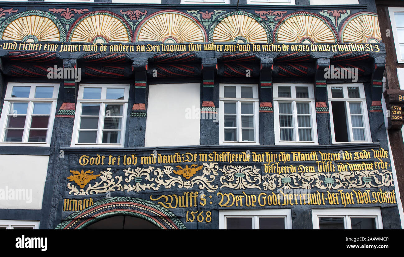 Maison à colombages dans la vieille ville de Hagen, richement décorée, Banque D'Images