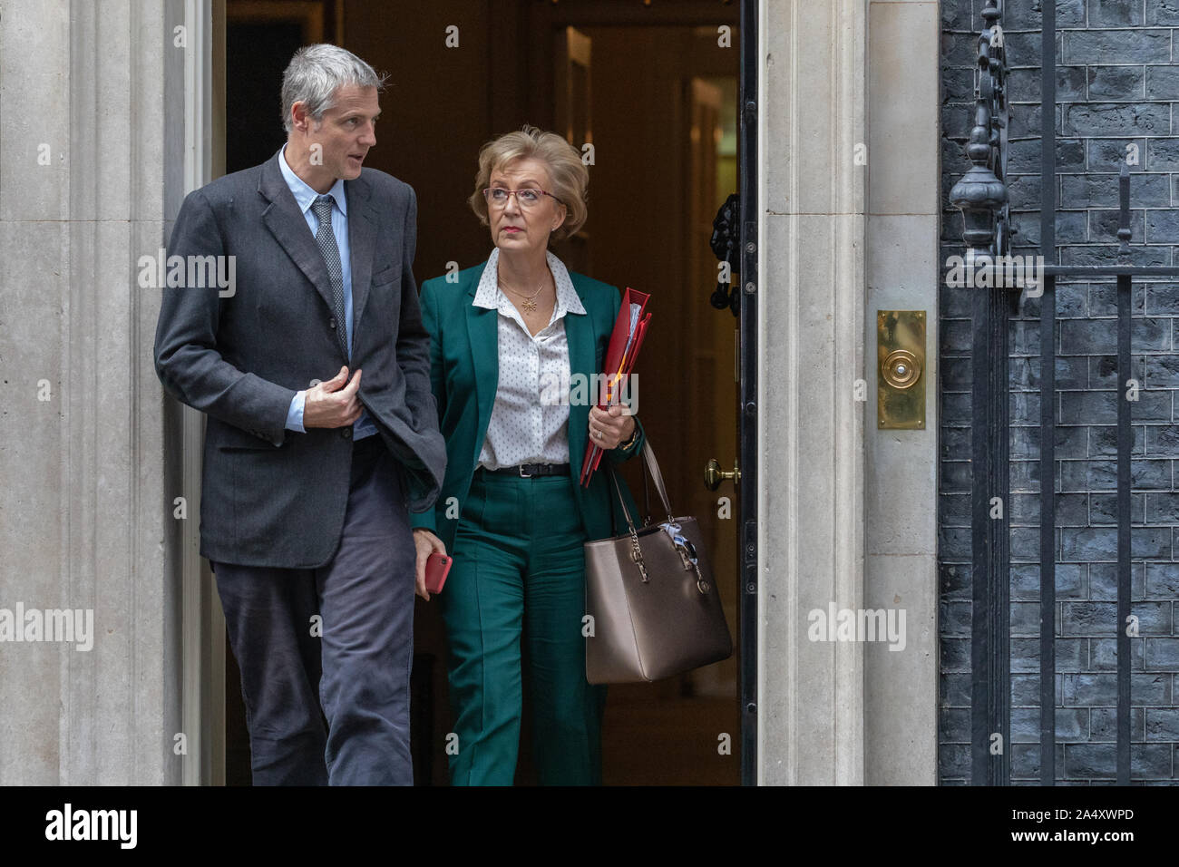 16 octobre 2019, les ministres du Cabinet arrivant au numéro 10 Downing Street, à Westminster, Londres. Banque D'Images