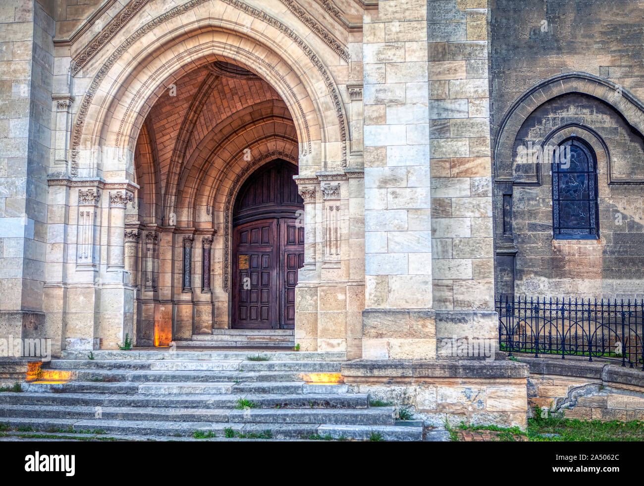 Entrée de l'église Sainte-Marie-de-la-Bastide église à Bordeaux Banque D'Images