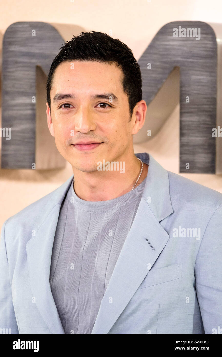 Le Mandarin Oriental Hotel, Londres, Royaume-Uni. 17 octobre 2019. Gabriel Luna pose à une séance de photos pour TERMINATOR : sombre destin. . Photo par Julie Edwards./Alamy Live News Banque D'Images